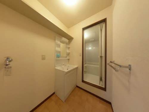 サニーハウスかんね B102号-13