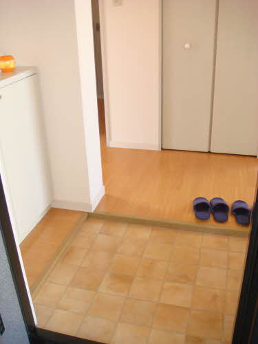 メゾンアンブリック 0201号-2