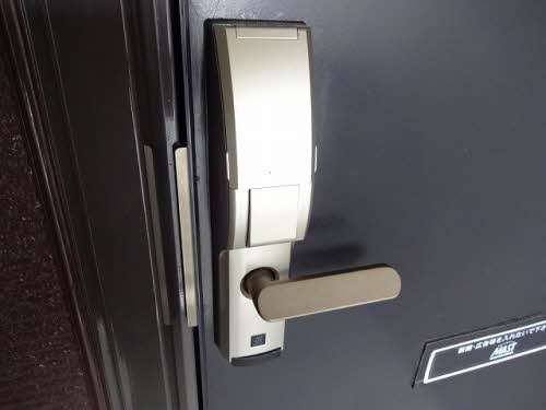 ヴィラセレッソ 0202号-2