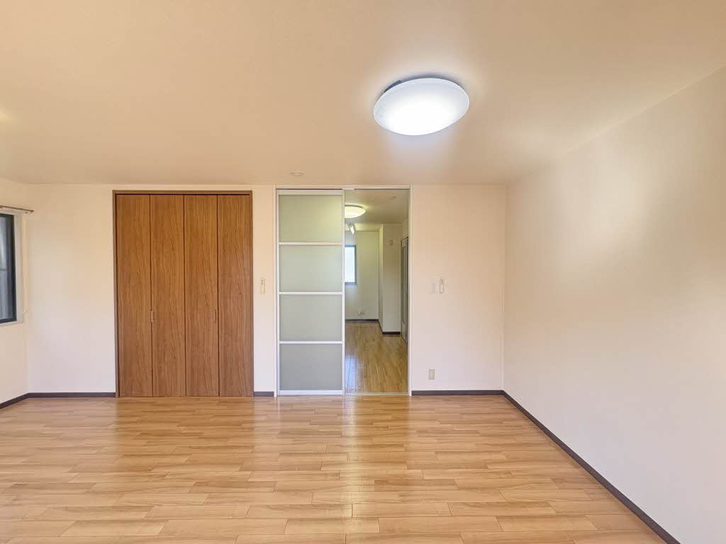 クレール東田 B101号-2