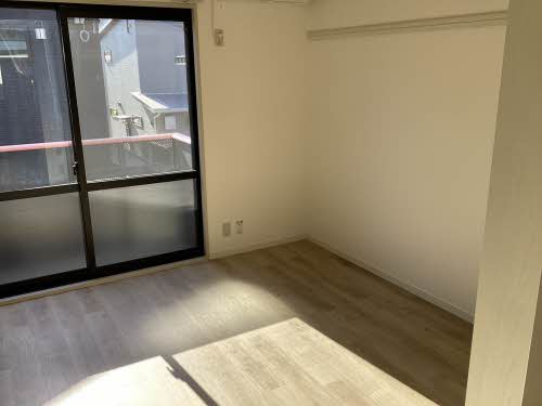 メゾンリベール B202号-2