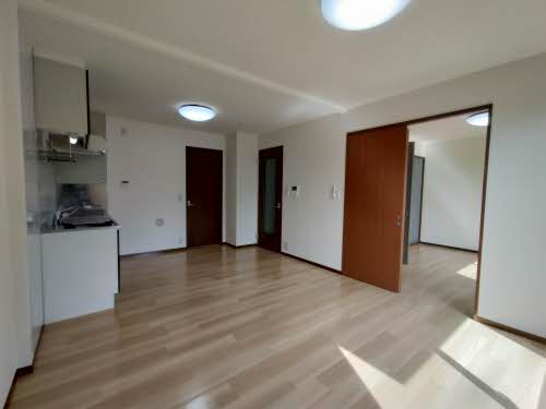 プラムロード B102号-2