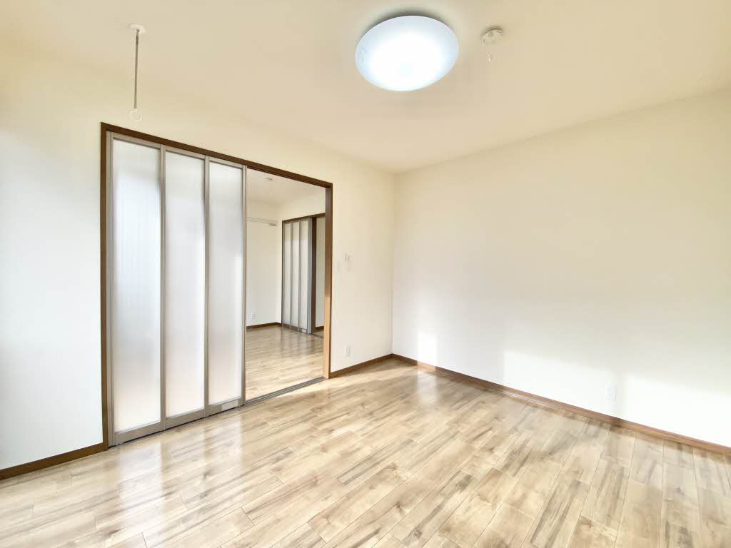 サンモールえん樹 B102号-5