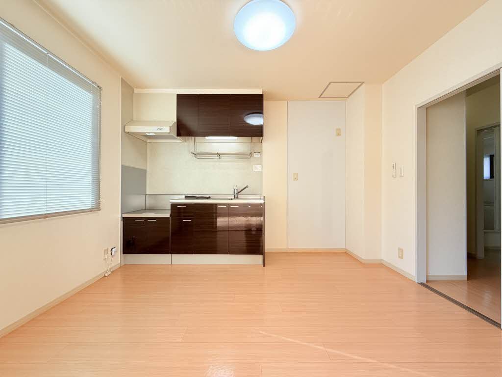 グランドディアス D201号-3