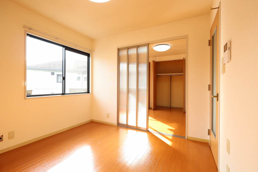 メルベール阿倉川Ｅ 0201号-5