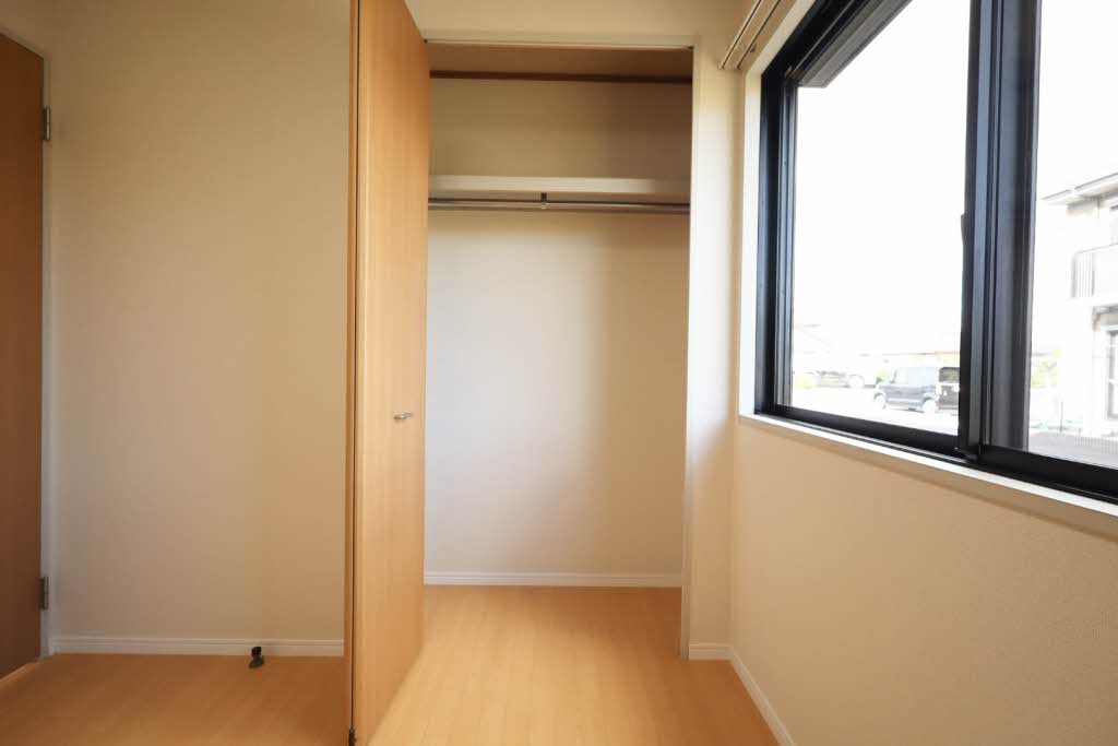 オーシャンビュー若松 B102号-10