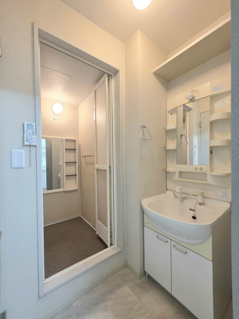 ディアス本郷 0202号-12