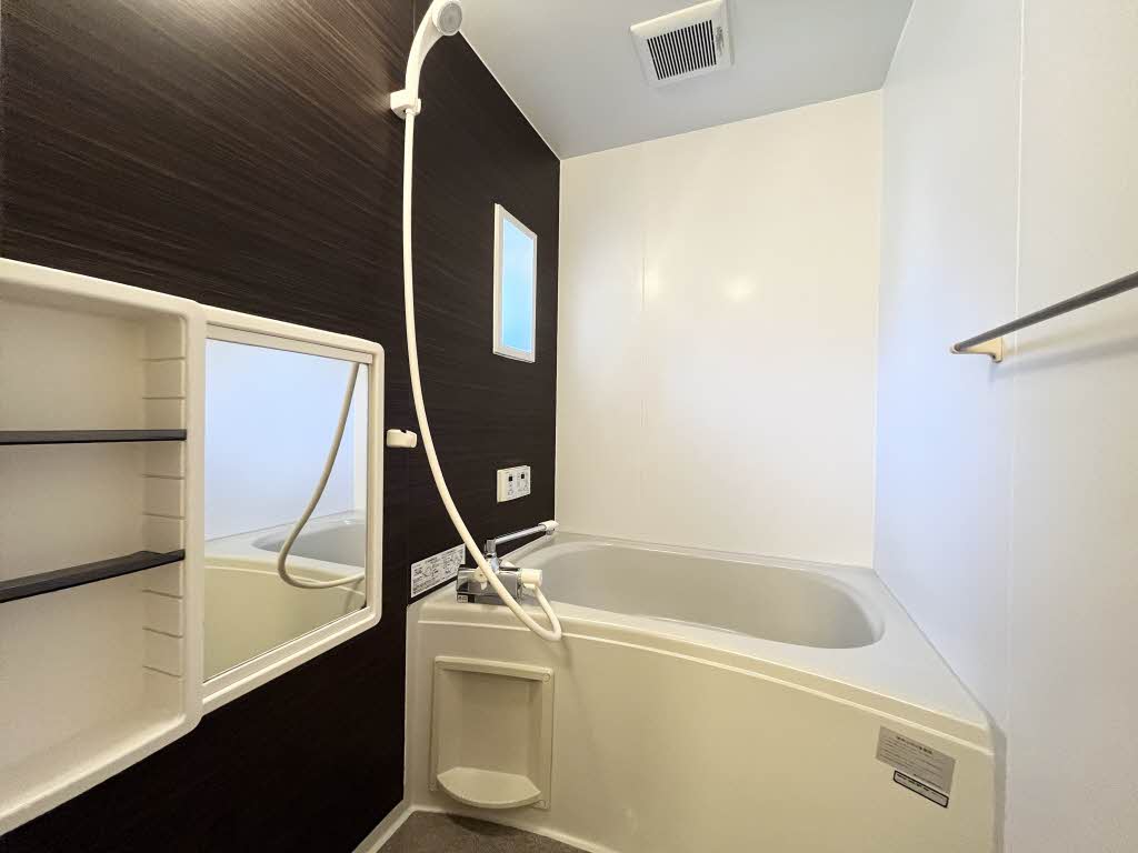 リブェール A203号-5