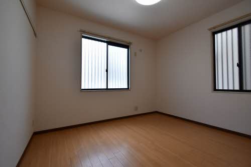 サンパーク伊呂波 0101号-4