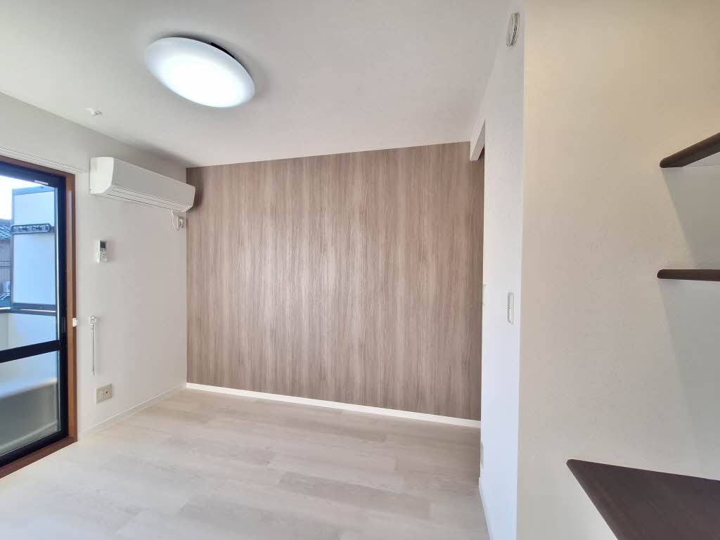 ファミーユ殿池 B201号-6