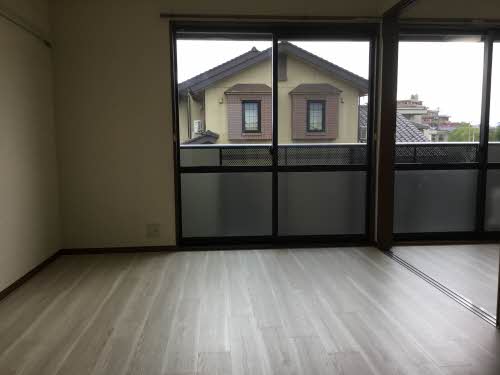 メゾン　プレミール C202号-4