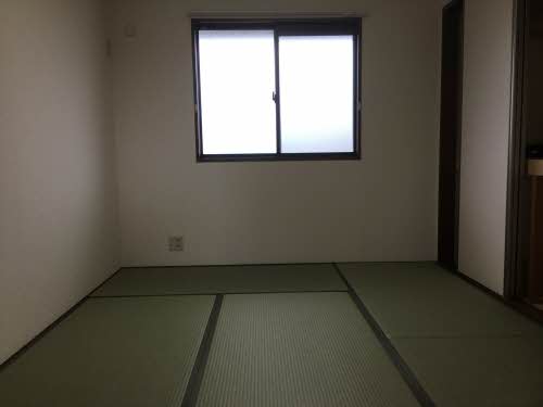 メゾン　プレミール C202号-5