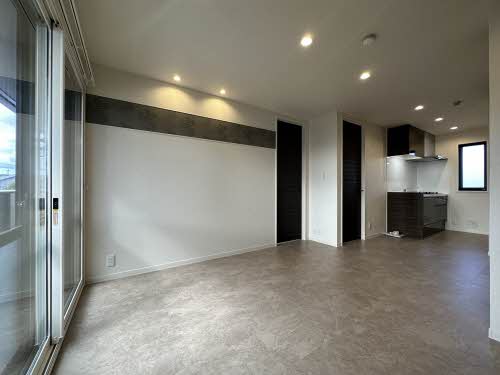 メゾン　プレミール C203号-1