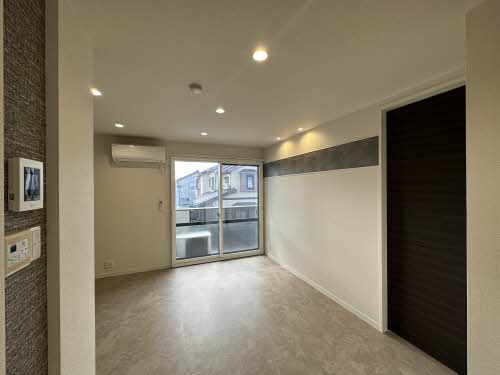 メゾン　プレミール C203号-3