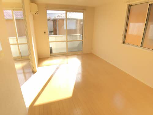 メープルタウン A202号-3