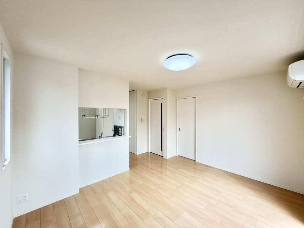 平川テラス B203号-2