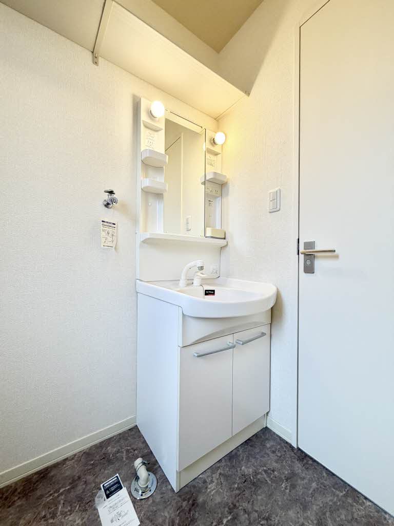 平川テラス B203号-12