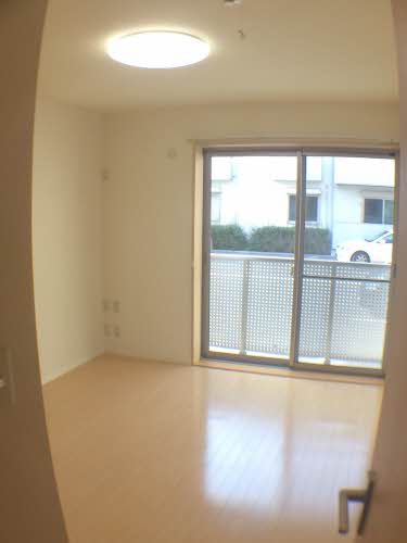 エルノルテ誠和 C102号-13