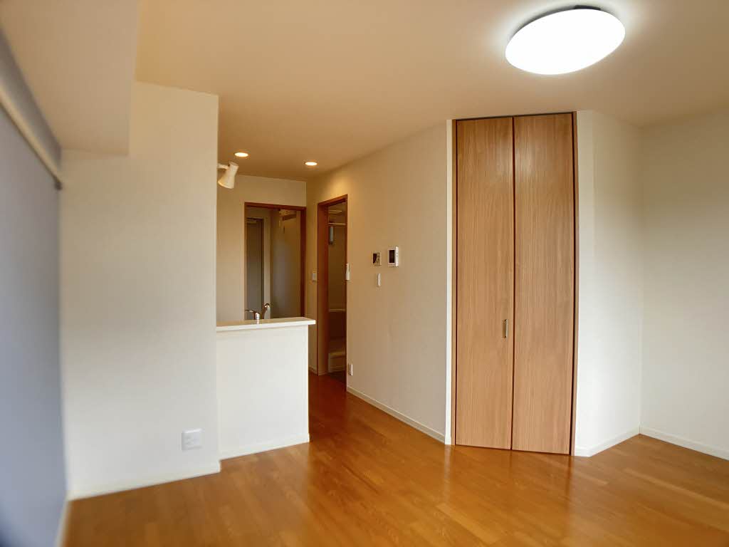 メゾンウィッシュ 0103号-2