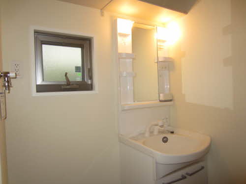 ファーストヴィラーチェ 0101号-8