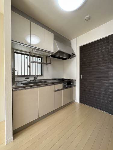 エミージュ 0102号-6