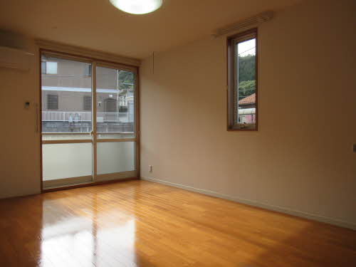 ヒルズAⅠ B101号-2