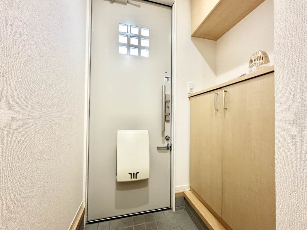 ユートピア東山 F201号-12