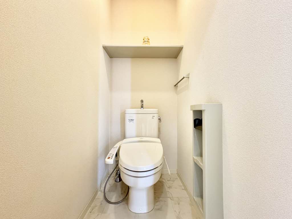 ユートピア東山 F201号-15