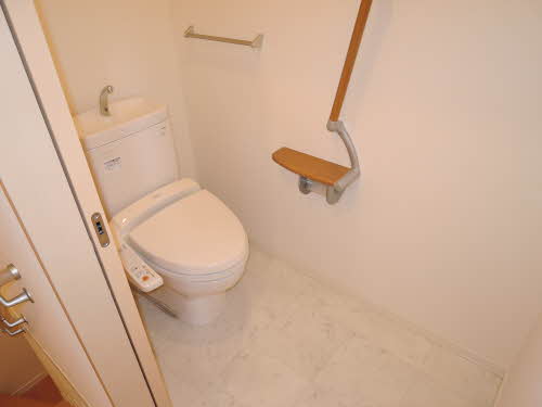 パーシモン黒屋 B202号-2