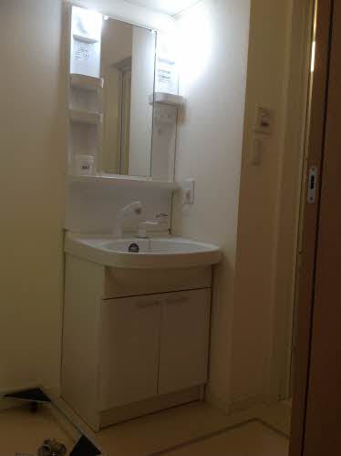 シャーメゾン北一色 0102号-4