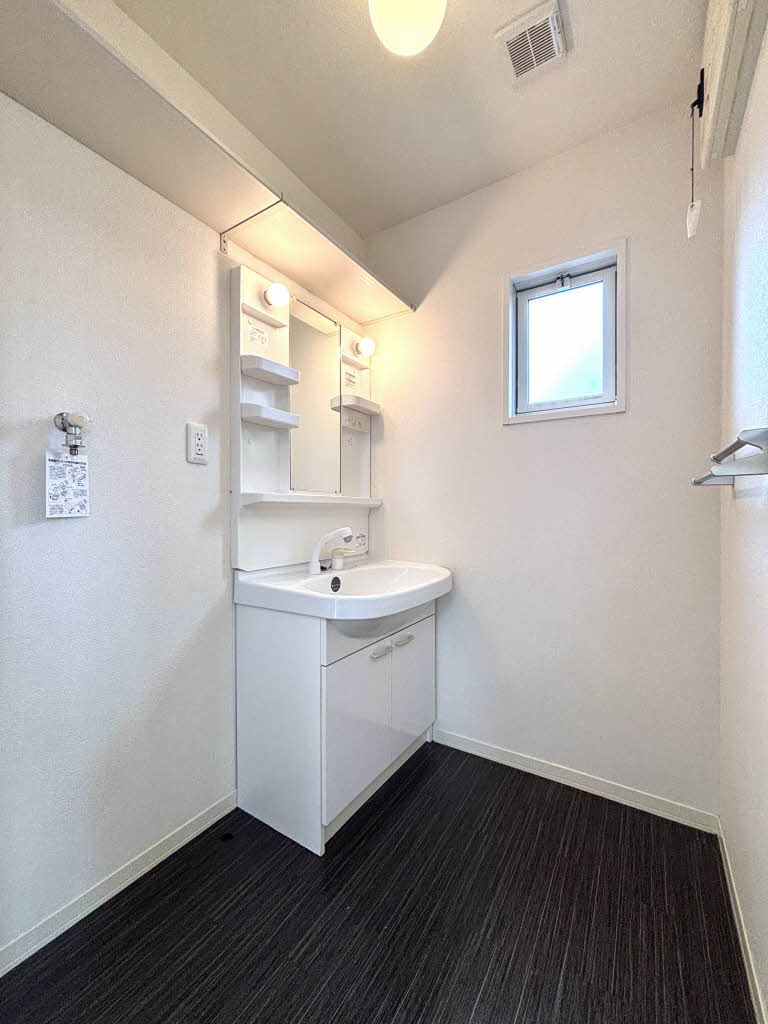 Ｉ’ｓ　ｇａｒｄｅｎ D102号-5