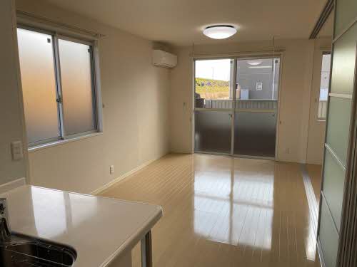 ウィスピア A102号-2