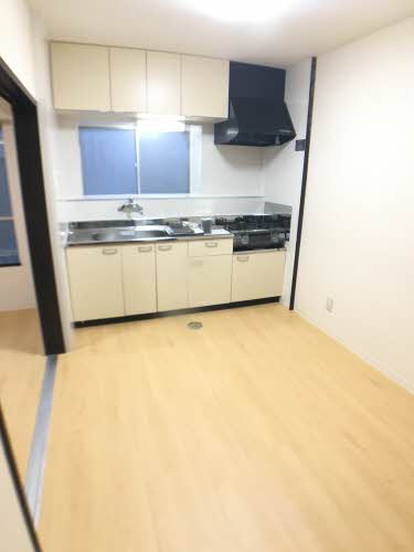 ハイツしらい 0102号-2