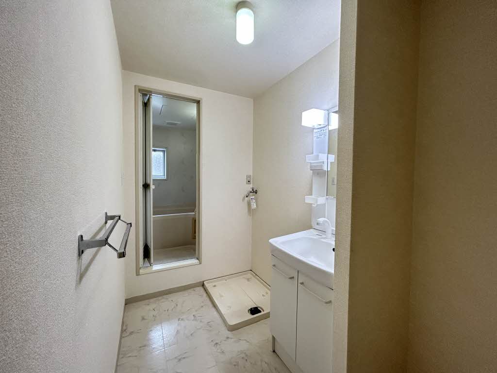 イチゴハウス A103号-12