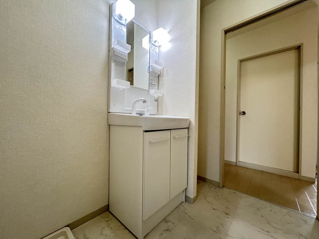 イチゴハウス A103号-13