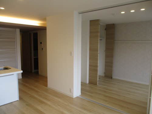 セレニティ　ヴィア 0102号-4