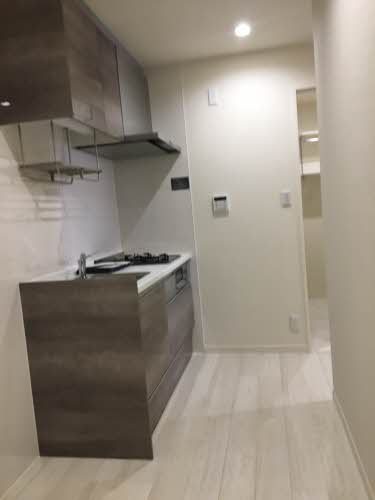 リンデンホフ 0101号-8