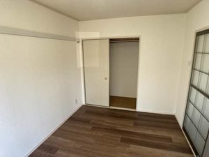 フレグランス牛川 A102号-3