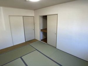 フレグランス牛川 A102号-4