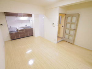 グランドール徳川 1202号-4