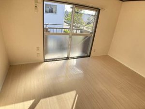 スカイピア緑ヶ丘 B202号-2