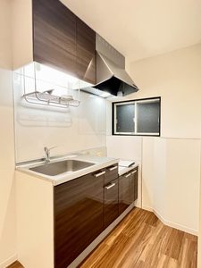 ハリープラザ三陽 F201号-10