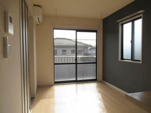 サンビレッジ石川 A201号-2