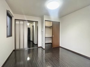 アゼリア大岡 B103号-3