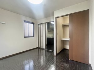 アゼリア大岡 B103号-4