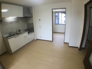 ヴィラ グレイス B102号-3