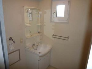 グリーンハウス B201号-8