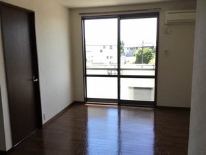 エメラルド　ガーデンⅡ B201号-6