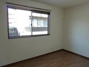 メゾン薫 C101号-4