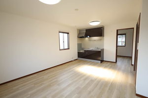 メゾン薫 C202号-3